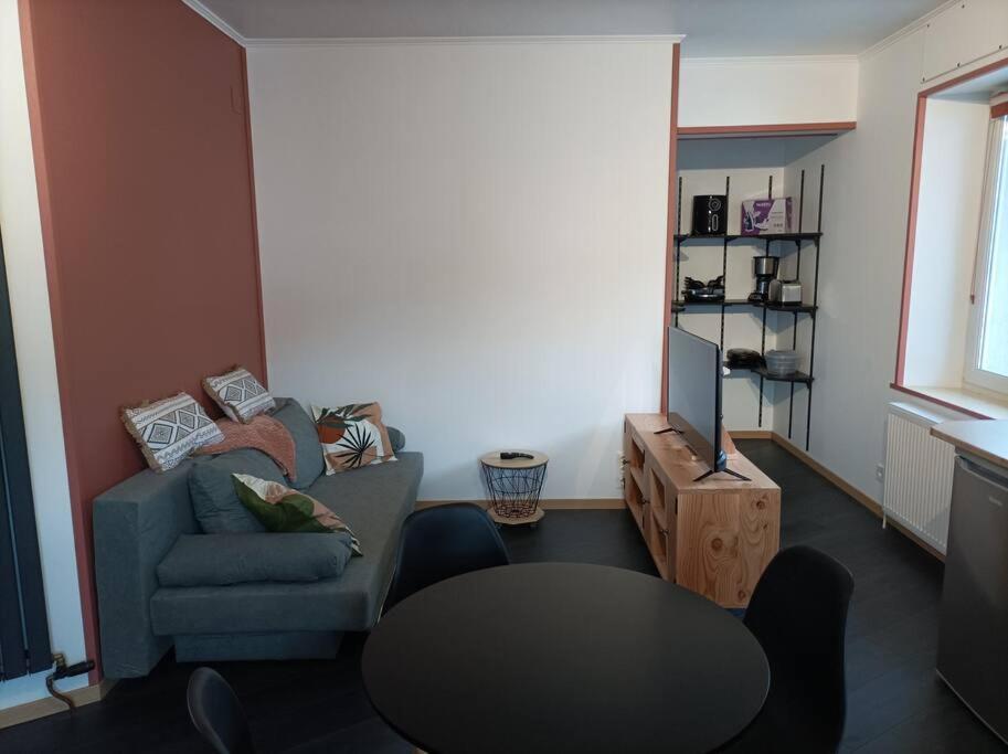 Marguerite Apartment Бусан Екстериор снимка